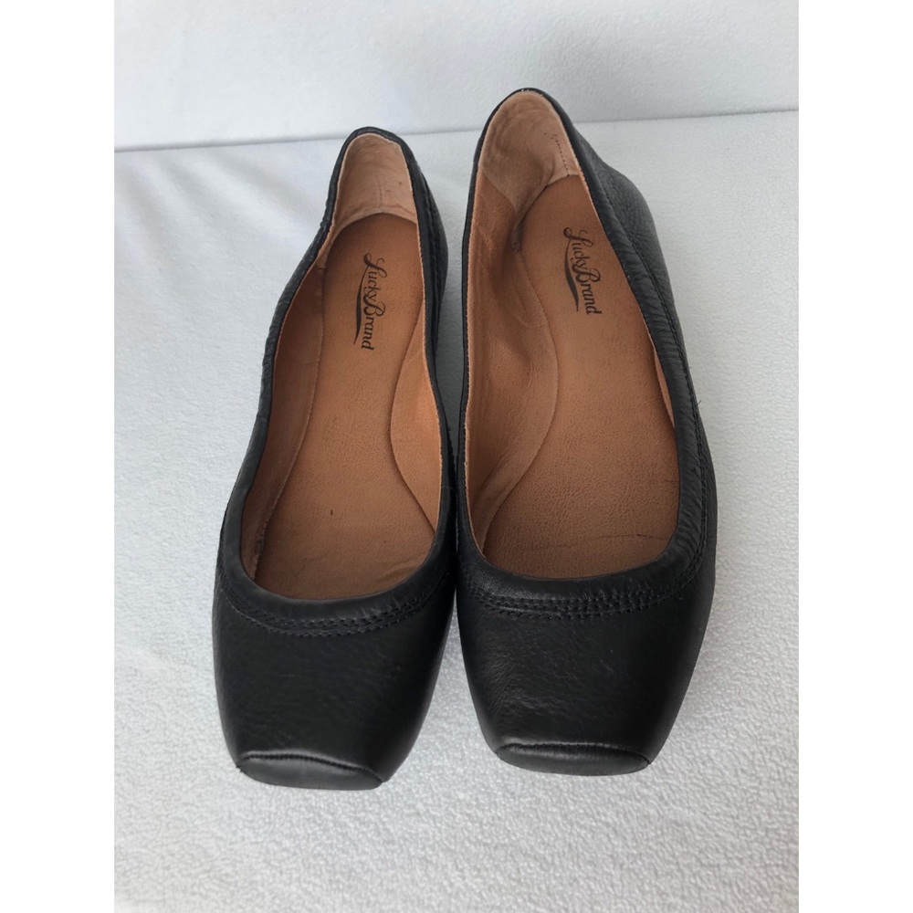 Lucky Brand Santana Flat